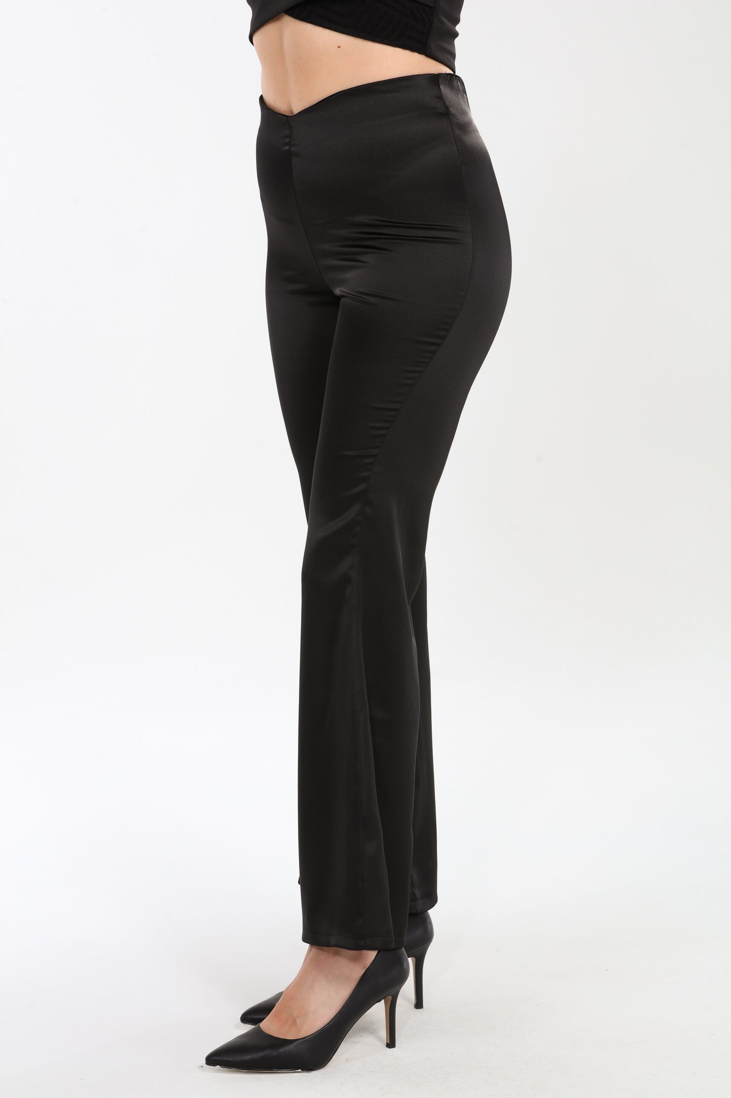 Fitted Flared Casual Pant